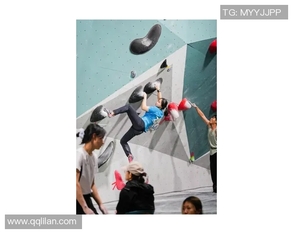 成都攀岩队默契配合探秘：团队协作与技术提升的完美结合